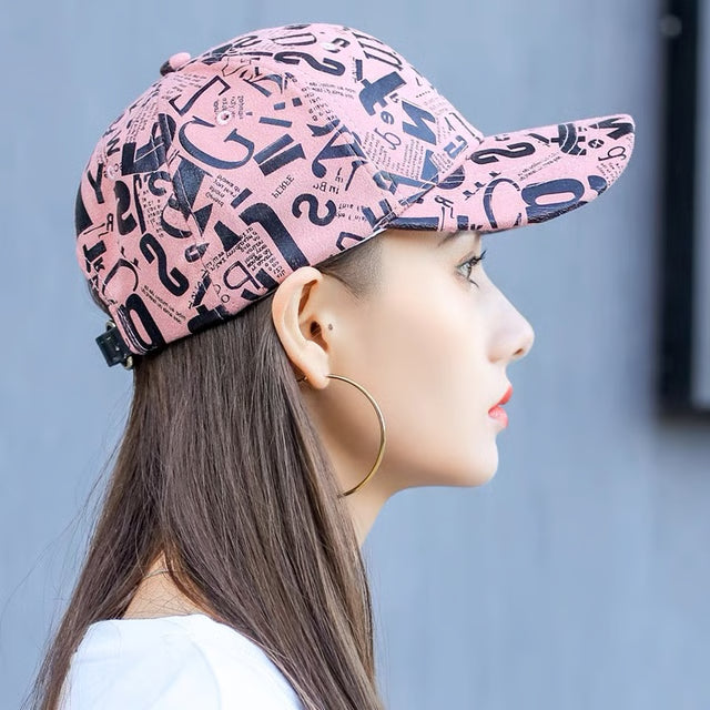 Men Women Baseball Hats Graffiti Letter Vegan Leather Cotton Breathable HipHop Caps Street Fashion Solar Sport
